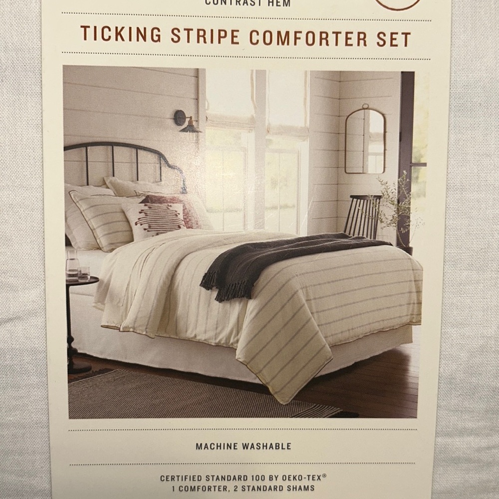 Hearth & Hand with Magnolia Comforter set!